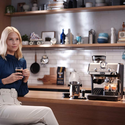 Delonghi EC9155.MB La Specialista Arte Compact Manual Bean to Cup Espresso Coffee Machine Black